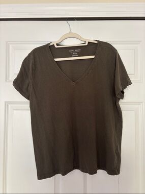 Lucky Brand Olive Green V-Neck Short Sleeve Tee